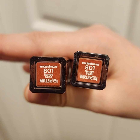 Burt's Bees Liquid Lipstick - Sandy Seas 801 - Get a Great Deal! - Picture 2 of 7